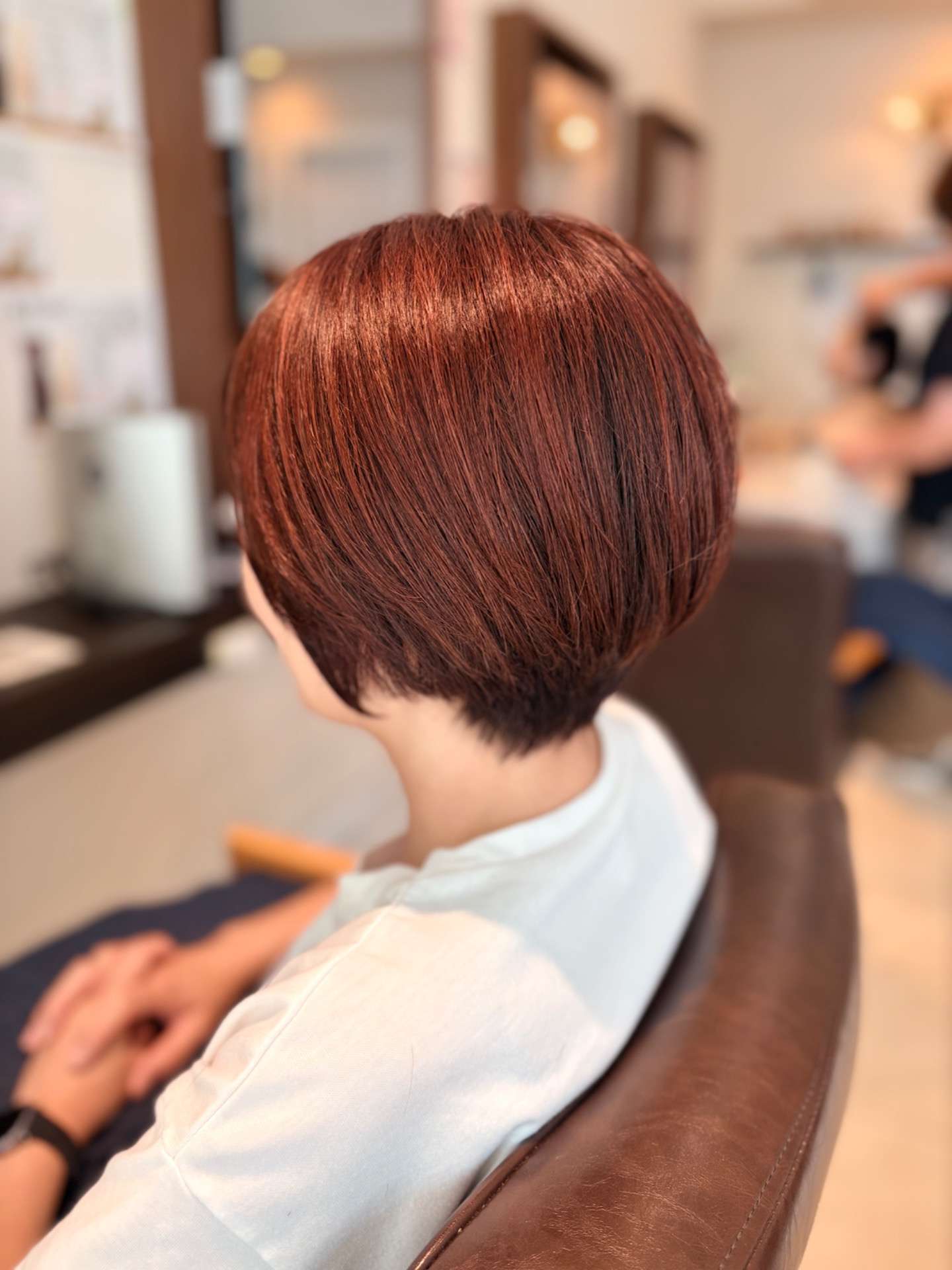 艶で見せる大人ショート